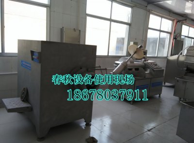 春秋烤腸設(shè)備使用現(xiàn)場(chǎng)